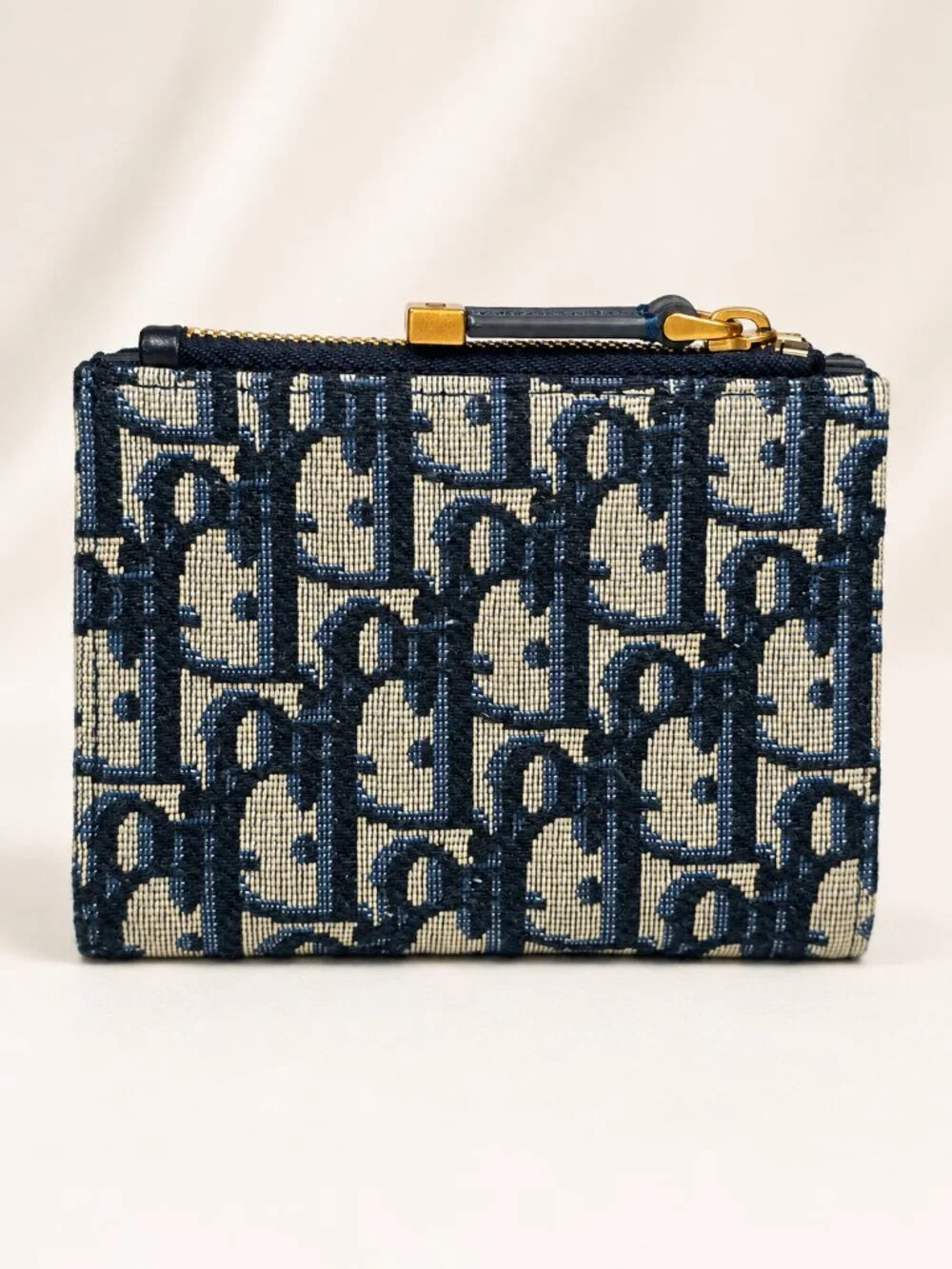 Dior 30 Montaigne Dahlia Wallet – Blue Dior Oblique Jacquard - New